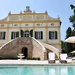 Hotel Rinalducci 4*