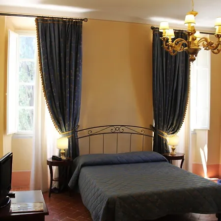 Hotell Rinalducci 4*